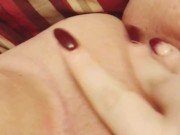 SOLO BBW MAKES HER PUSSY SQUIRT 5/16