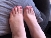 Pretty white girl feet 10/16