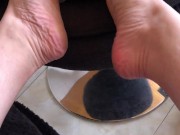 Pretty white girl feet 7/16