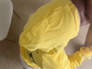 стала раком для своего на кухне, чтобы попробовать анальный се 14/16