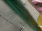 стала раком для своего на кухне, чтобы попробовать анальный се 15/16