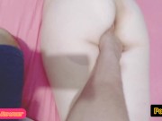 Gostosa branquinha amarrada mostrando o cuzinho com a bucetinha molhadinha 11/16