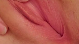 MY 1ST VIDEO!! Getting my ass and pussy ready for BBC