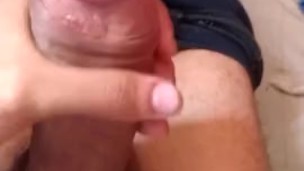 This guy masturbates and has a huge cock