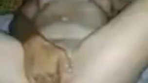 Hollyb38 gives herself an orgasm Inna fucking tent
