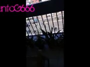 Mostrando mi verga a mis vecinos de alante en especial mi vecina putisima