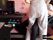 ho tradito mia moglie, il tecnico era una giovane figa e l'ho riempita 15/16