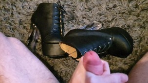 4K - Fucking worn pornstar(Katie Banks) boots until i can't hold it anymore