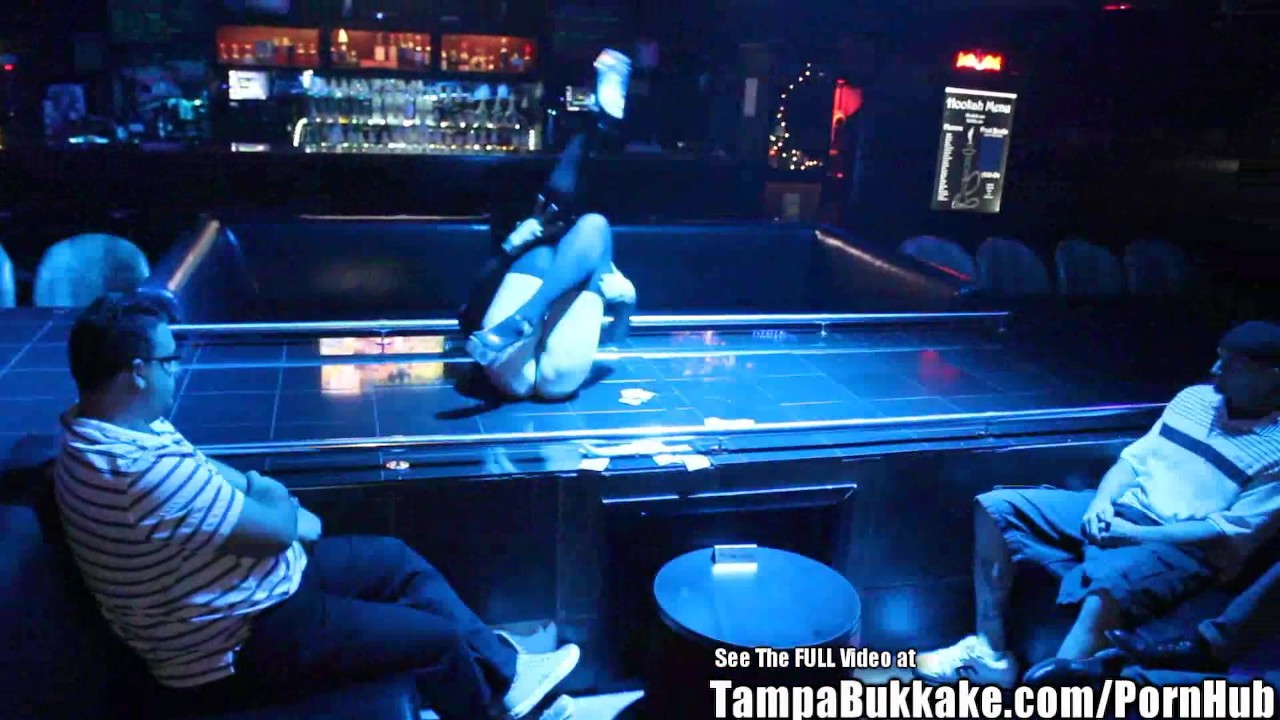 Small Tits Strip Club Gangbang - 無料セックスビデオ - RedTube