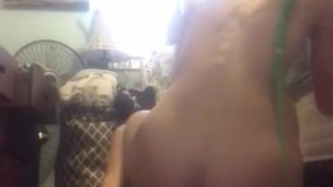 Thick white girl makes herself cream