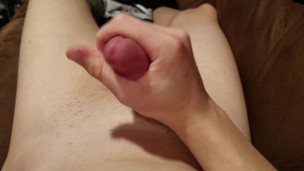 Twink jerks off and cums before homework
