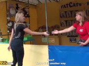 Amateur anal in the middle of amusement park