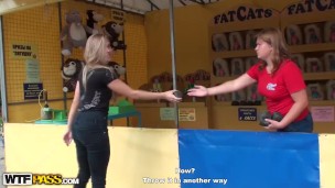 Amateur anal in the middle of amusement park