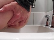 Had To Pee While On A Tinder Date At The Sushi Restaurant 12/16