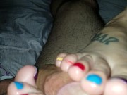 Rainbow toes footjob with cumshot 
