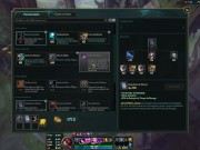 Jogando League Of Legends enquanto é fodida pelo namorado 12/16