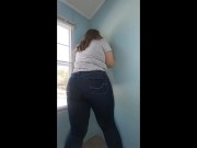 PAWG Ass Jiggle in Jeans