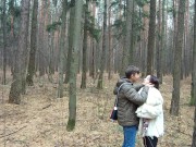 милфы гуляют в осеннем лесу, красивый минет, сперма в рот - Screenshot 9 of 16 - Forest Walk