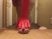 Ballbusting bat - Screenshot 4 of 16 - Feet