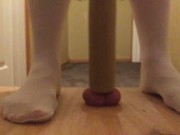 Ballbusting bat - Screenshot 9 of 16 - Feet