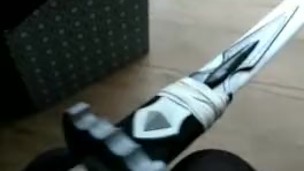 2B COSPLAYER SHOWS WHAT WILL DO WITH HER FEET ON YOUR DICK!