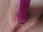 BBW has menses an she is squirting! 