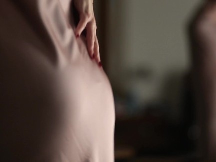 Incredibly Sexy Woman in a Silk Dress Gets Fucked & Creampied - Short Video