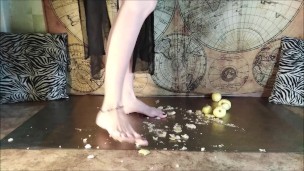 CRUSH FETISH Crush Ugly Apples Barefoot Fruit Crush Bare Feet -- Nina Yo
