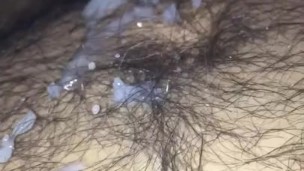Quick cum on hairy body 