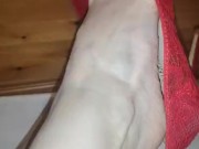 Tacones rojos  - Screenshot 3 of 16 - Lesbian Feet