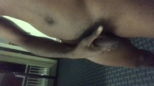 Flashing dick they stop to see what’s goin on 