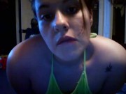 Brunette MILF cam model with some HOT BUNS 14/16