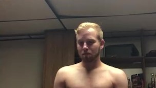 Quick orgasm before work 