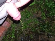 Quick Piss Outside - Screenshot 11 of 16 - HD