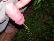 Quick Piss Outside - Screenshot 6 of 16 - HD