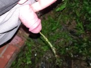 Quick Piss Outside - Screenshot 7 of 16 - Piss
