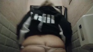Fetish relaxing in toilet cafe big naked boobs and ass