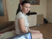 Сводная сестра разбила ноутбук и получила кончу внутрь - Screenshot 1 of 16 - HD