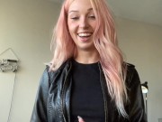 Camgirl Leaves the House | HARPERMADI 2/16