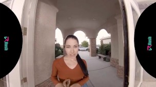 VRHUSH Fucking the food delivery driver Alex Coal