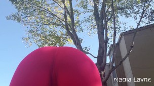  Catches Milf Stepmom Working Out in Yoga Pants