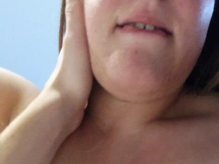 Curvy Girl with Big Natural Tits and Big Round Ass bounces on Cock