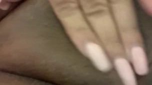 Sexy redbone rubbing pussy 