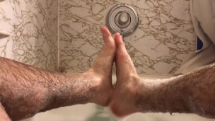 Bubbly man feet