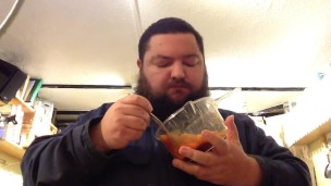 just eatin beanz
