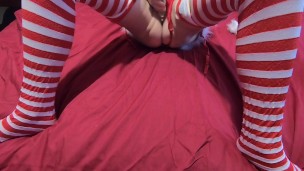 Milf Naughty helper has huge orgasm with glass dildo