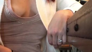 Esposa se masturbando em público 