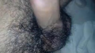 Masturbandose termina muy lechoso