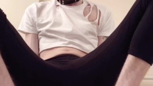 young fem twink breeds his hole and cums