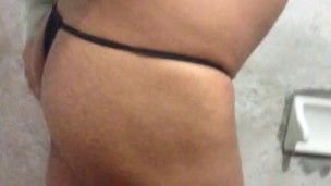 travesti mexicana en tanga